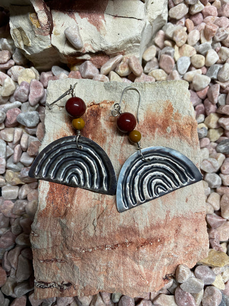 Yulubirrngiin, gunhungurraan “Rainbow” Earrings Mookaite Sterling SIlver