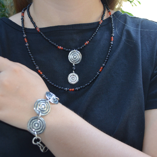 Ngulburnan, yuriyawi  “Waterhole” Bracelet