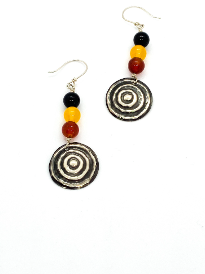 Ngulburnan, yuriyawi “Waterhole”  Black Yellow Red Agate Earrings