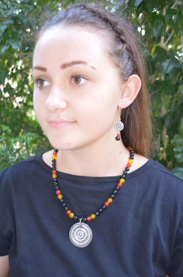 Nguluman "Large Waterhole" Aboriginal Flag Colours Necklace